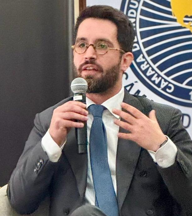 Dr. Gonzalo Javier Vázquez